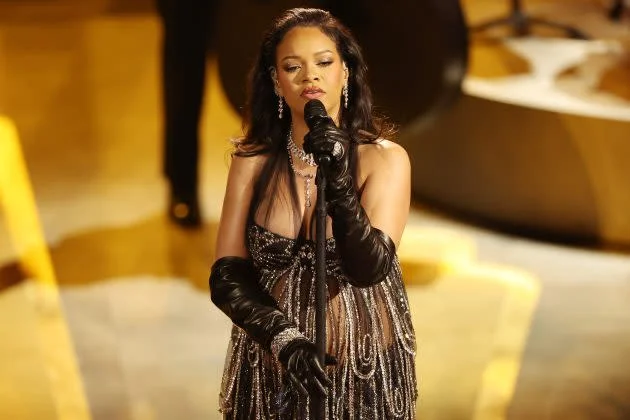 Rihanna's Powerful Performance